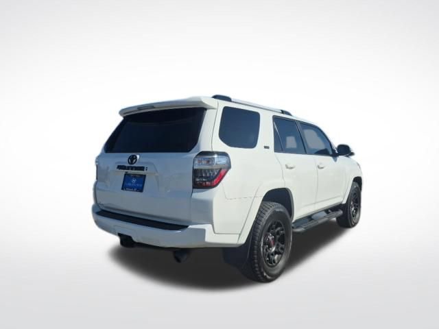 Used 2022 Toyota 4Runner SR5 Premium w/ Moonroof Package image 5