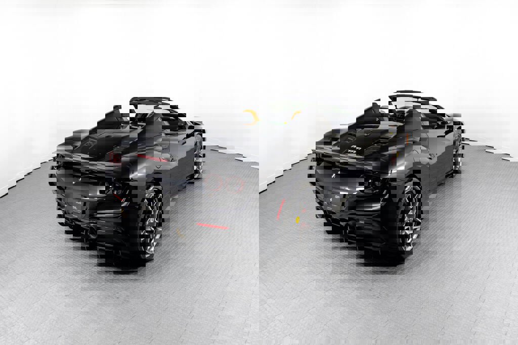 Certified 2023 Ferrari F8 Tributo image 2