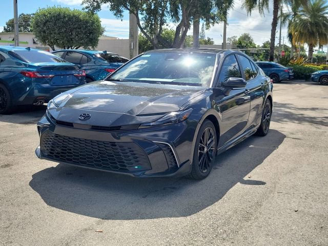 Used 2026 Toyota Camry SE w/ Multimedia Upgrade Package image 2