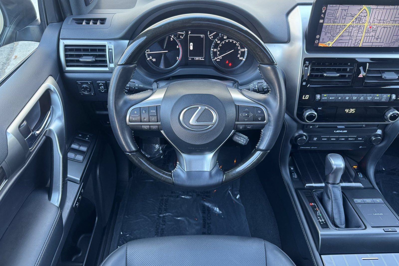 Used 2023 Lexus GX 460 Premium w/ Premium Package AWD/4WD image 14