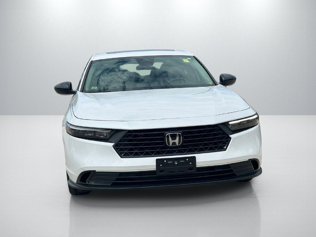 Used 2025 Honda Accord SE image 2