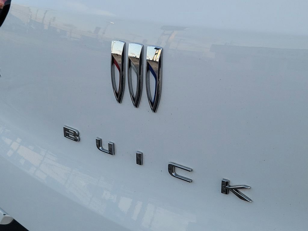 Used 2024 Buick Encore GX Preferred image 6