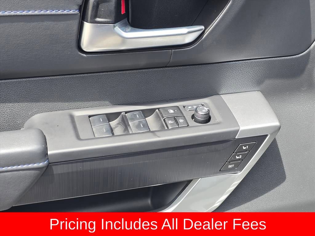 Used 2025 Toyota Tundra Platinum AWD/4WD image 19