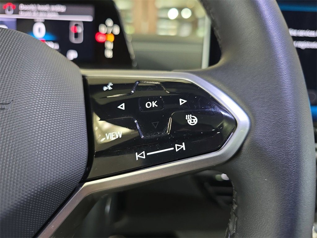 Used 2025 Volkswagen ID.4 Pro S Plus image 21