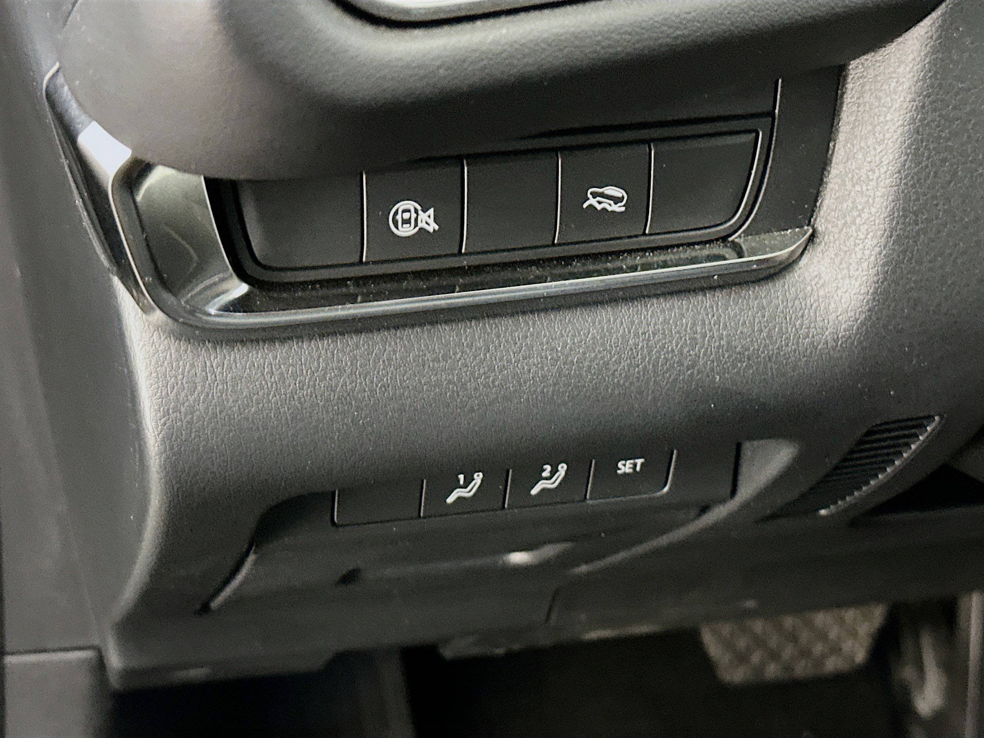 Used 2025 MAZDA CX-30 AWD 2.5 S w/ Preferred Package image 17