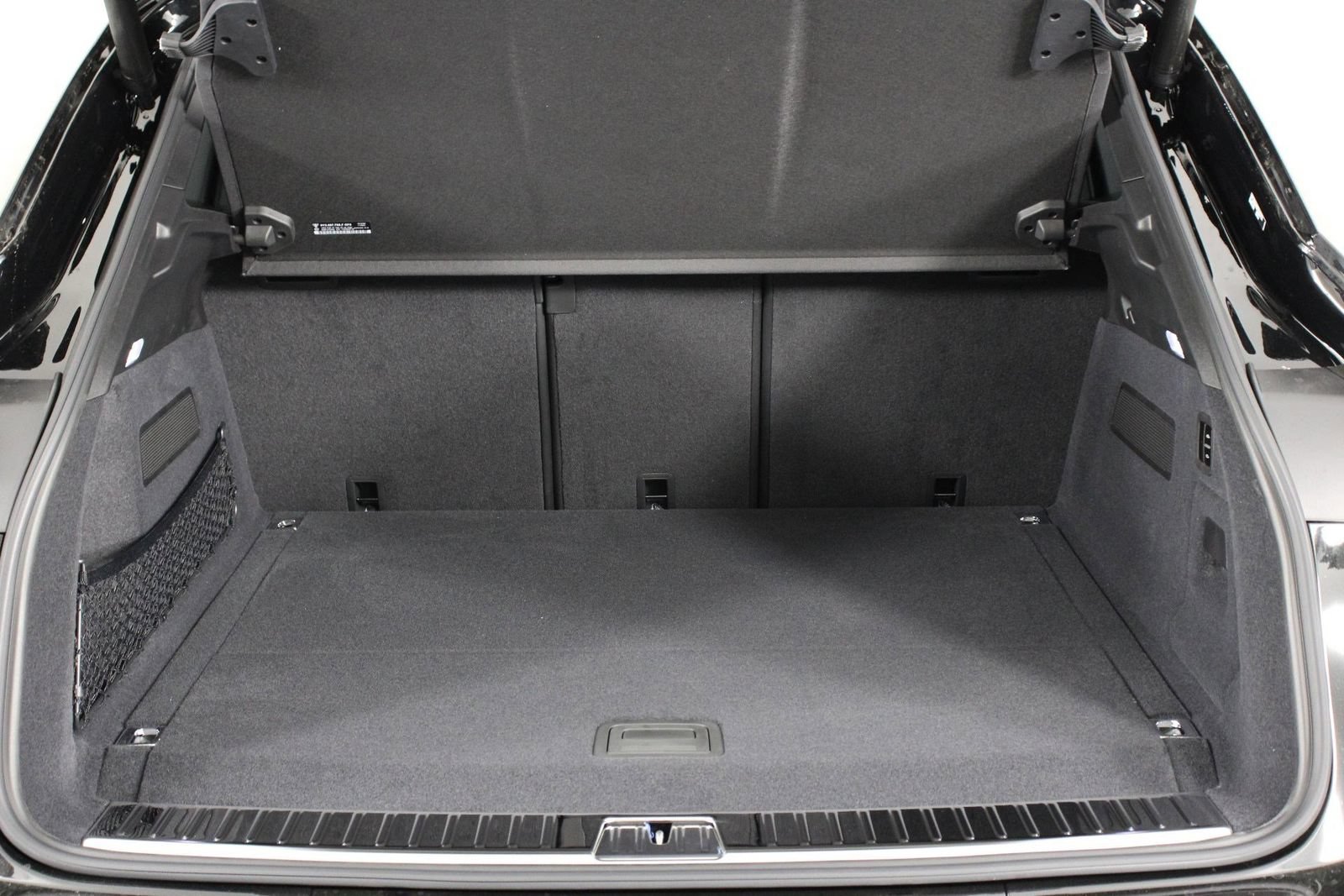 New 2026 Porsche Cayenne Turbo AWD/4WD image 19