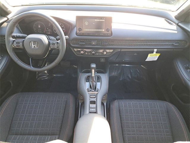 Used 2023 Honda HR-V Sport image 14