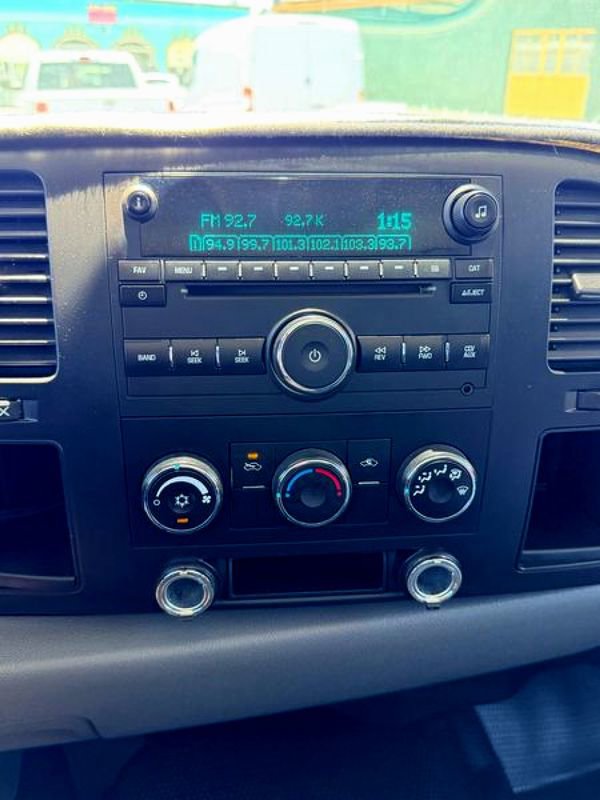 Used 2008 GMC Sierra 2500 W/T RWD image 23