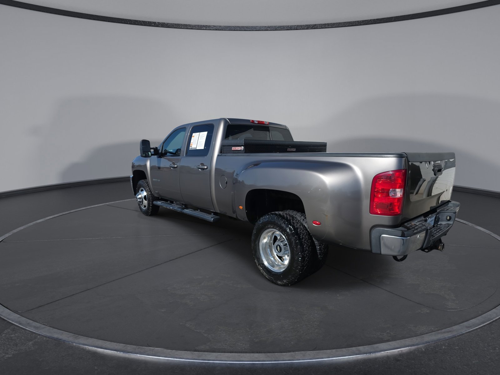 Used 2013 Chevrolet Silverado 3500 LTZ w/ LTZ Plus Package AWD/4WD image 6