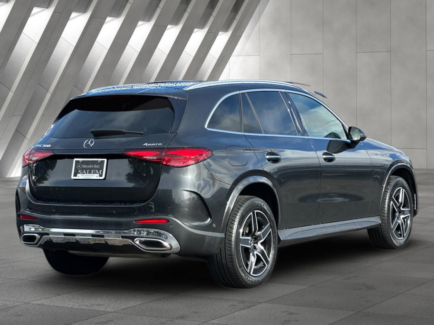 Certified 2024 Mercedes-Benz GLC 300 4MATIC image 4