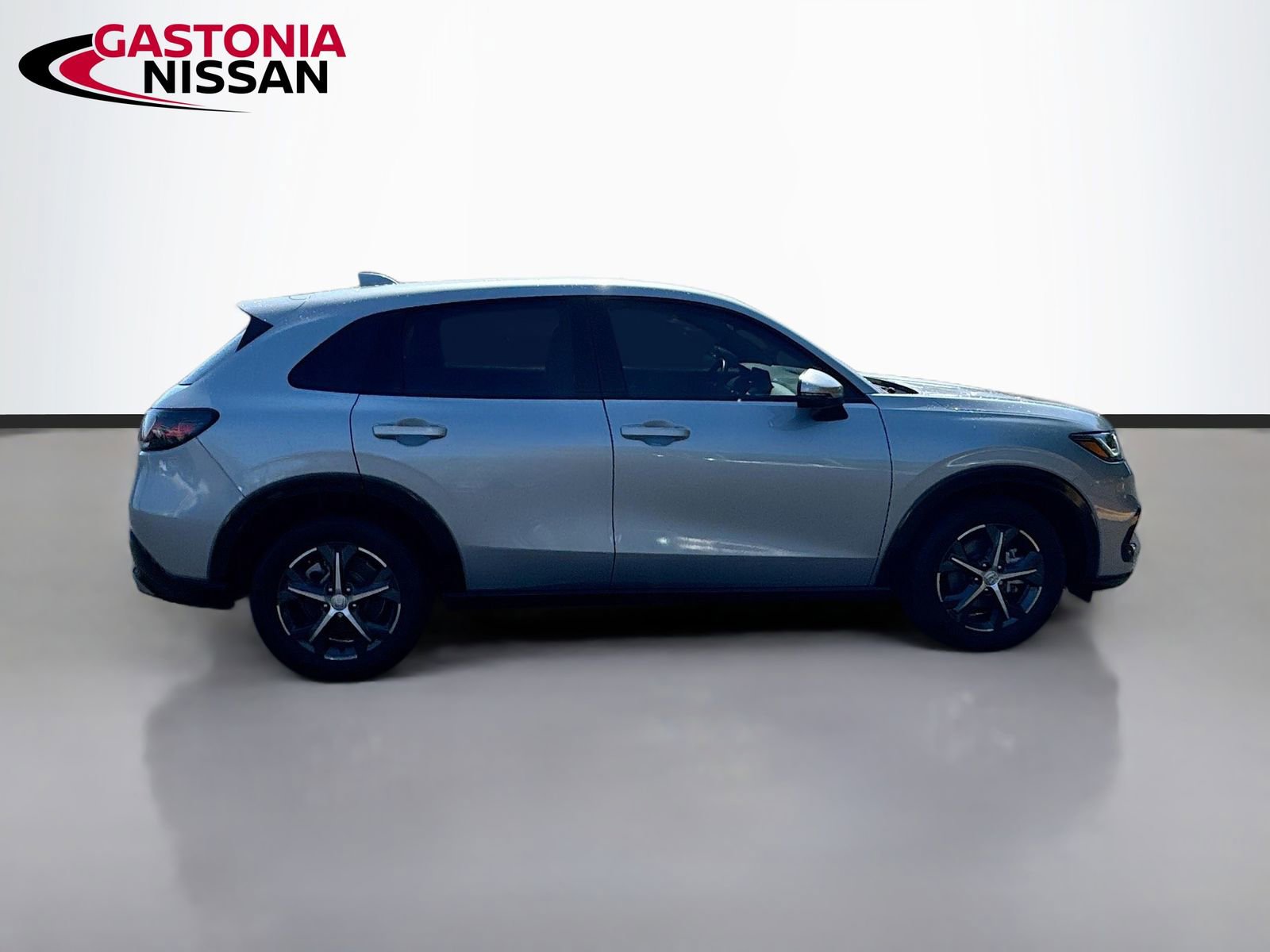 Used 2024 Honda HR-V EX-L image 10