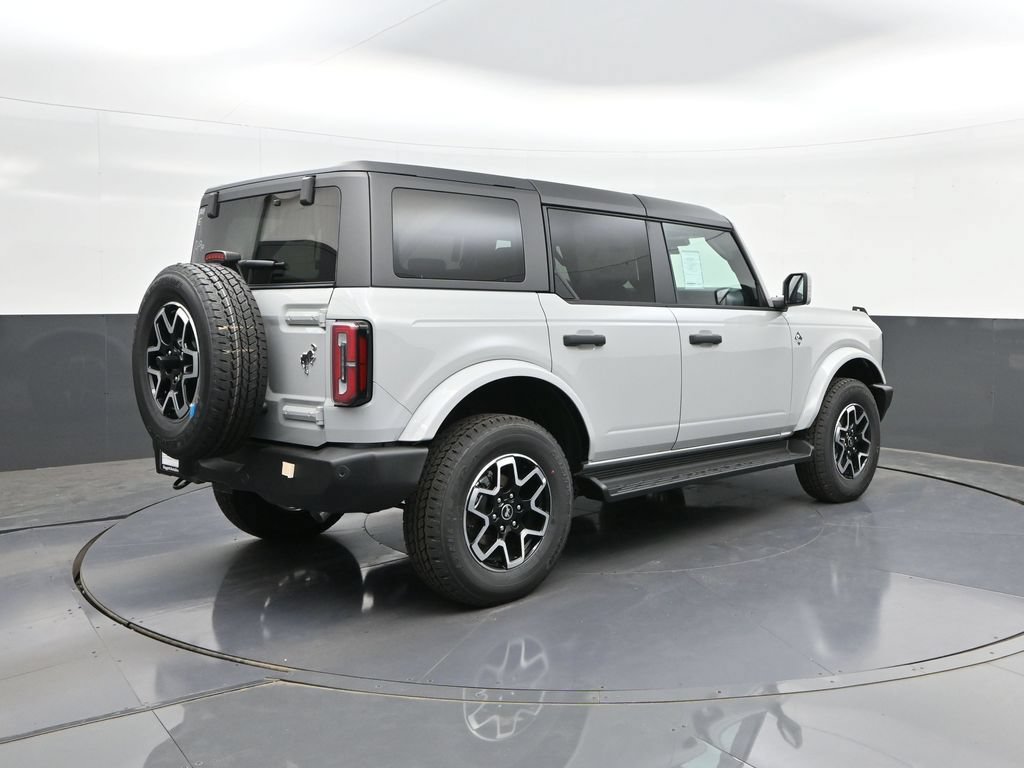 New 2026 Ford Bronco Outer Banks AWD/4WD image 11