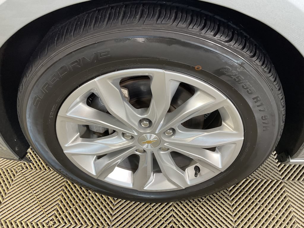 Used 2024 Chevrolet Malibu LT FWD image 5