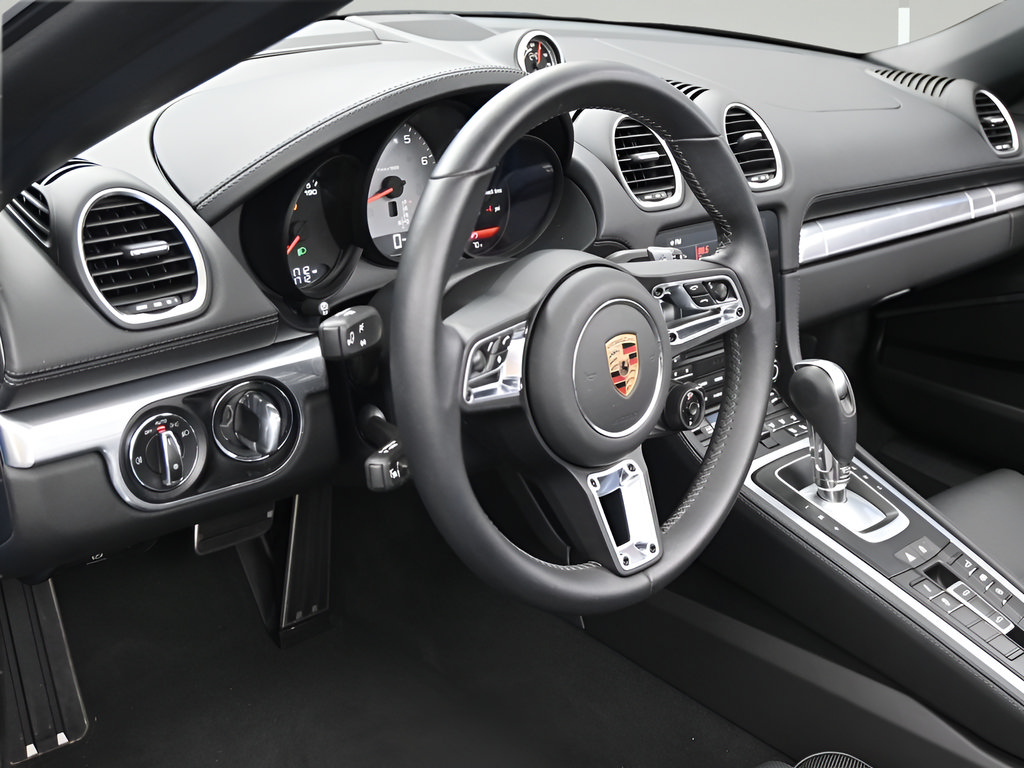 Certified 2025 Porsche 718 Boxster S RWD image 5