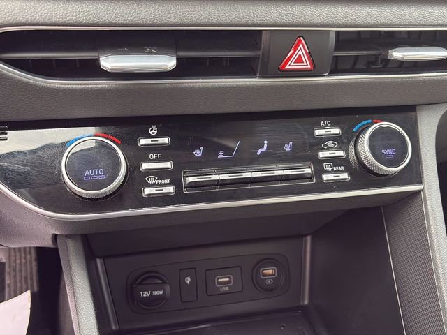 Used 2020 Hyundai Sonata SEL w/ Premium Package image 15