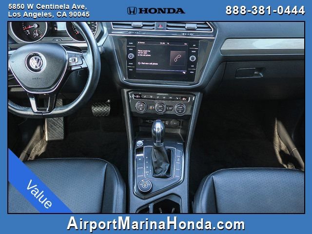 Used 2019 Volkswagen Tiguan SE w/ Panoramic Sunroof Package image 4