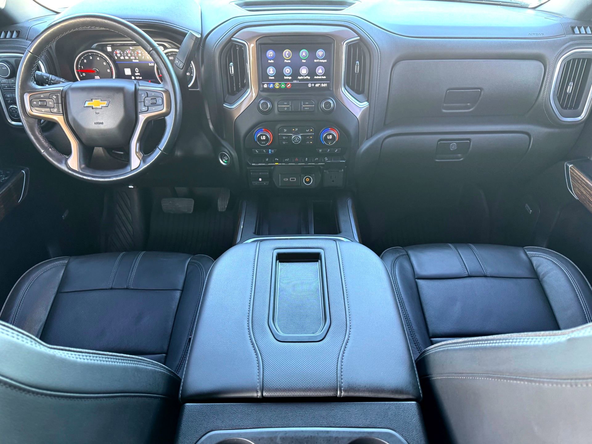 Used 2022 Chevrolet Silverado 2500 High Country w/ Z71 Off-Road Package image 22