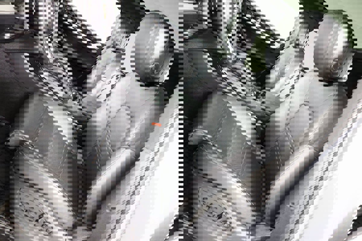 Used 2024 Porsche Cayenne Coupe image 10