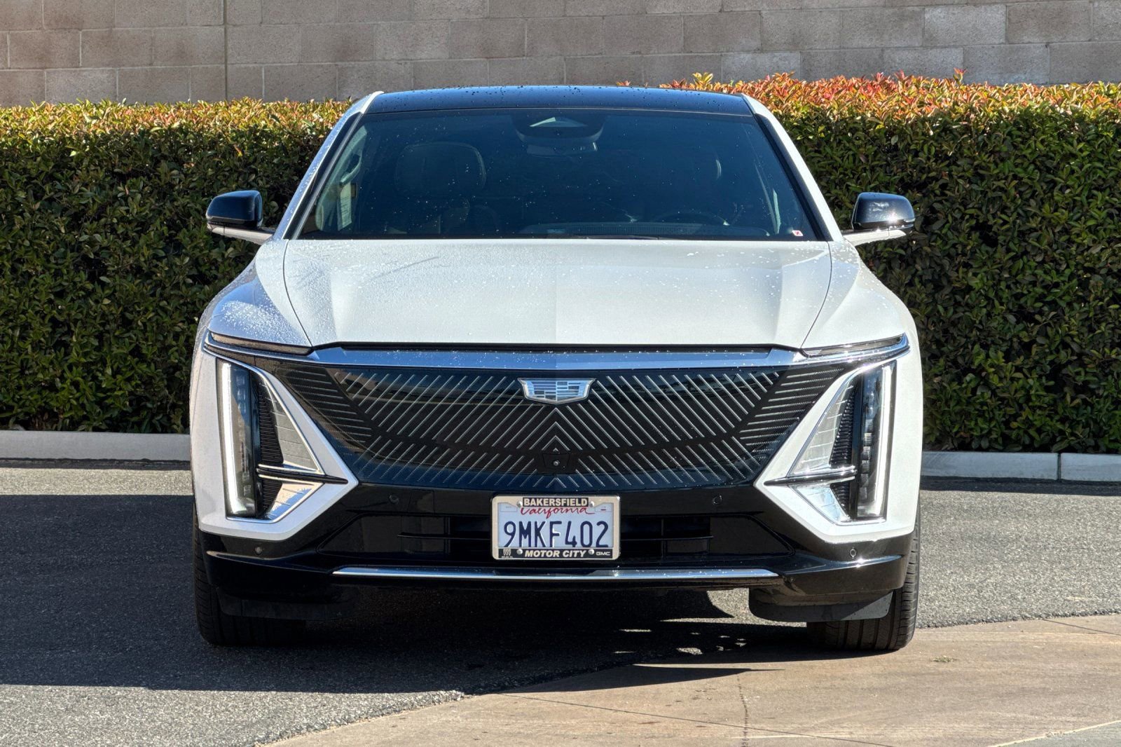 Certified 2024 Cadillac Lyriq Luxury AWD/4WD image 9
