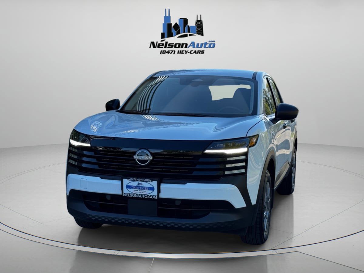 Used 2025 Nissan Kicks S AWD/4WD image 11