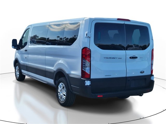 Used 2023 Ford Transit 350 XLT image 3