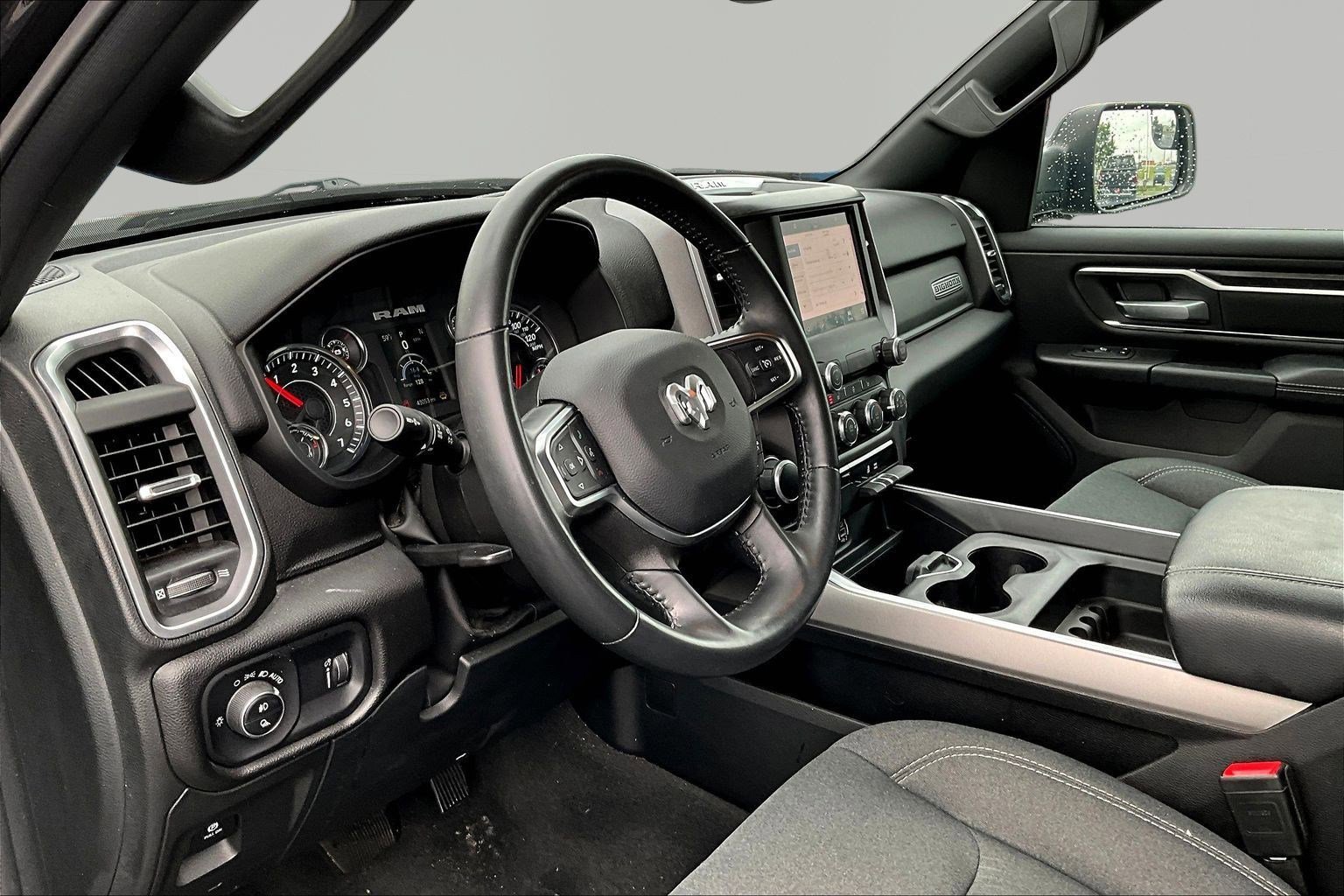 Used 2024 RAM 1500 Big Horn AWD/4WD image 17