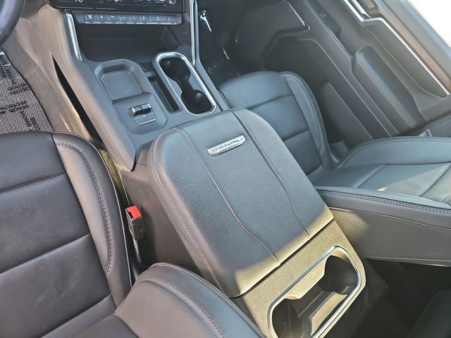 Used 2025 GMC Sierra 2500 Denali AWD/4WD image 23