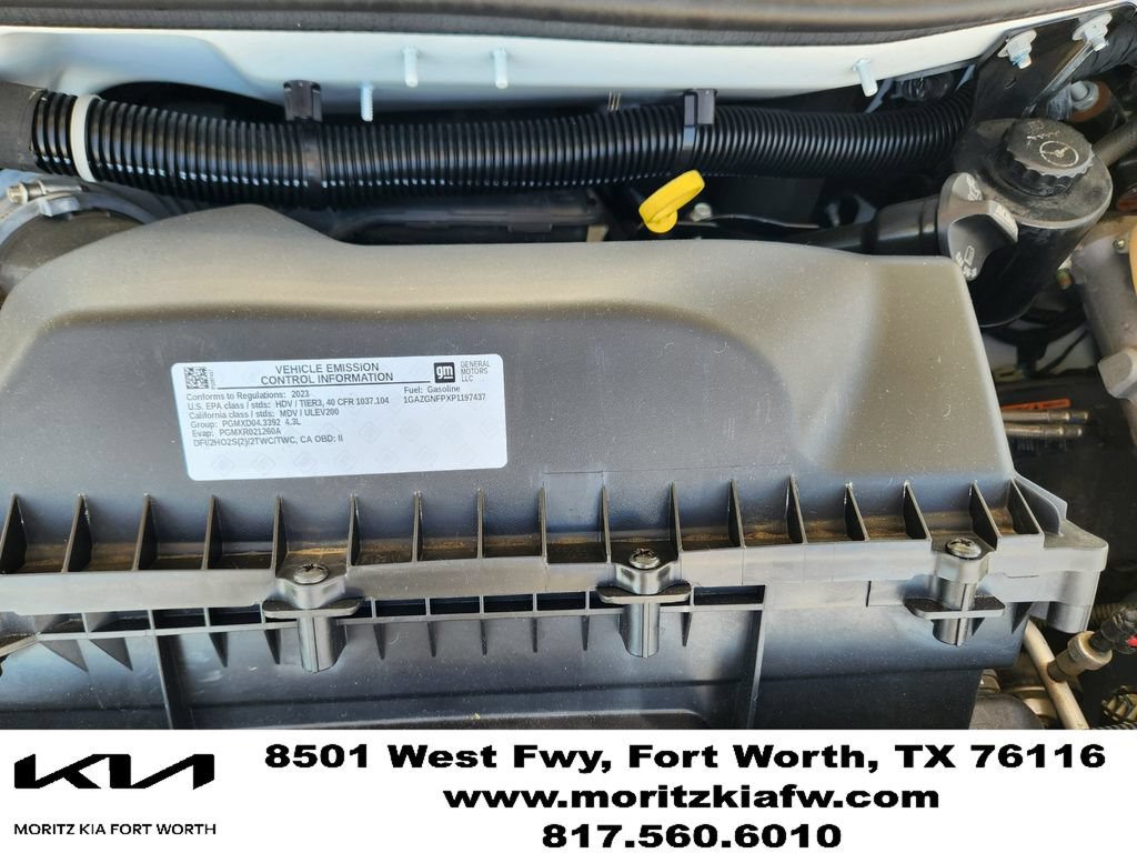 Used 2023 Chevrolet Express 3500 LS RWD image 29