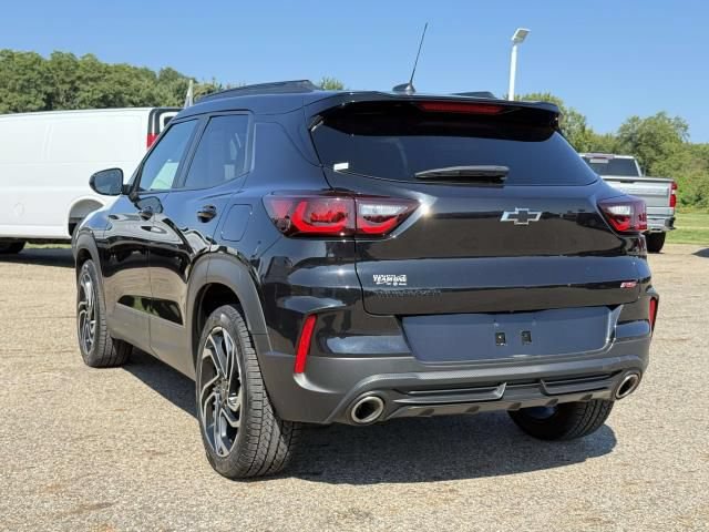 Used 2024 Chevrolet TrailBlazer RS FWD image 6