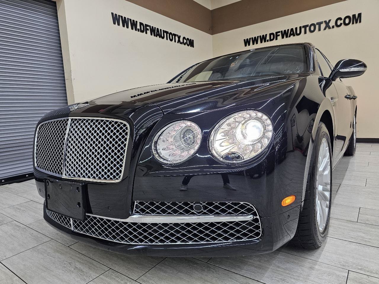 Used 2014 Bentley Flying Spur W12 AWD/4WD image 2