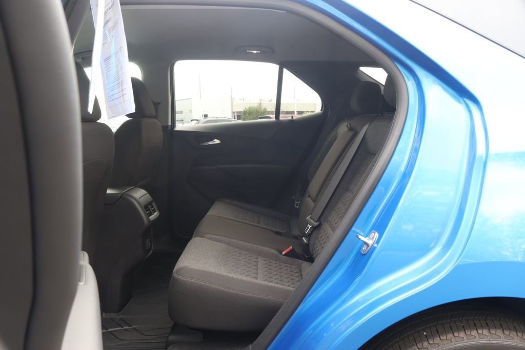 Used 2024 Chevrolet Equinox LT w/ LPO, Floor Liner Package FWD image 42