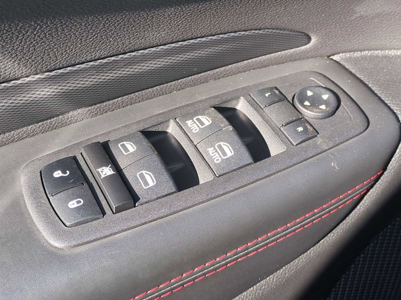 Used 2024 Dodge Durango GT image 24