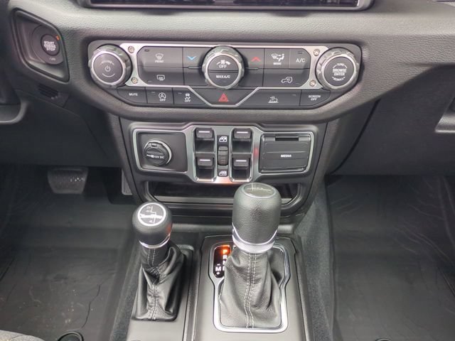 New 2026 Jeep Gladiator Sport AWD/4WD image 19