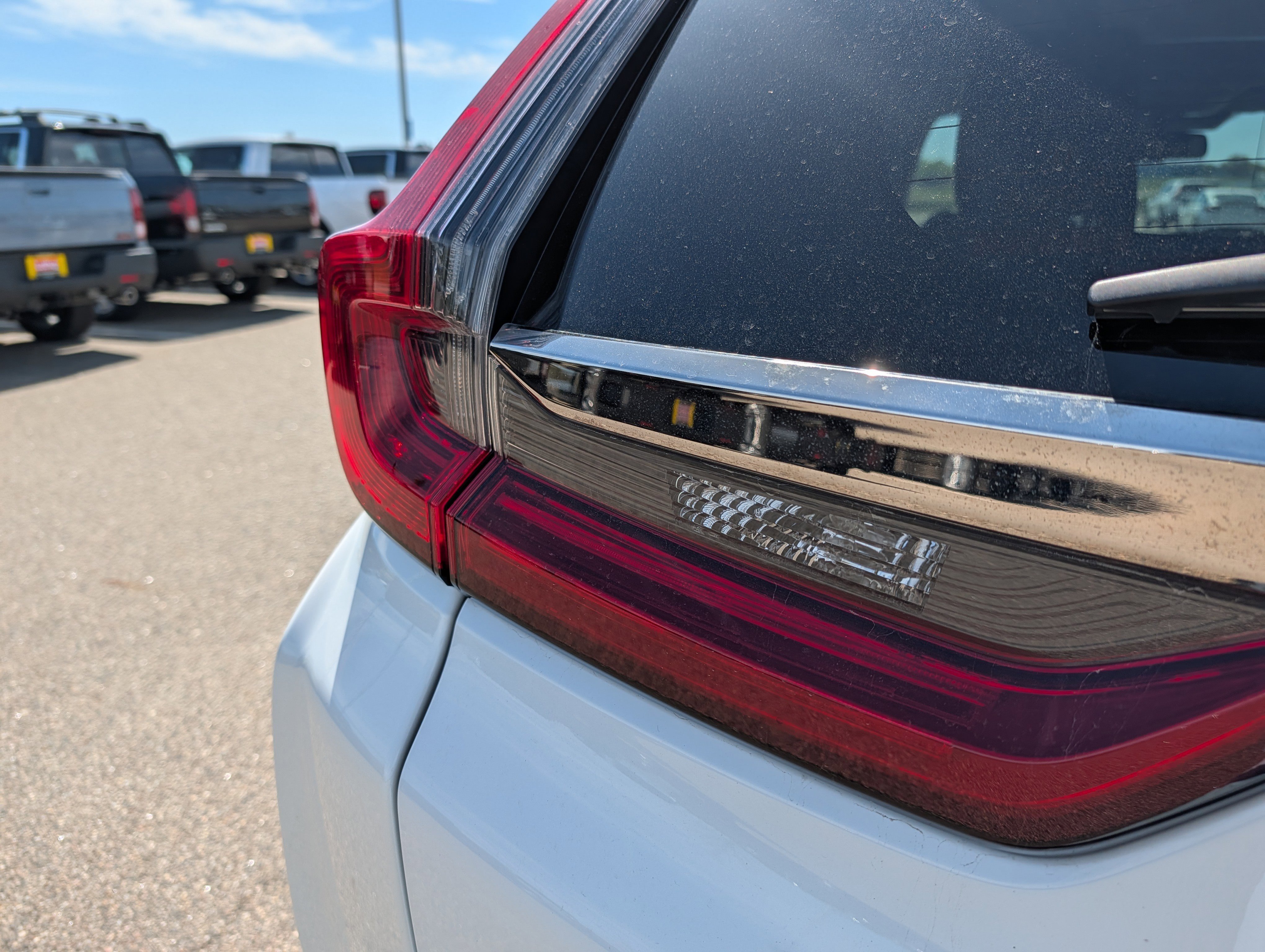Used 2020 Honda CR-V EX-L image 17