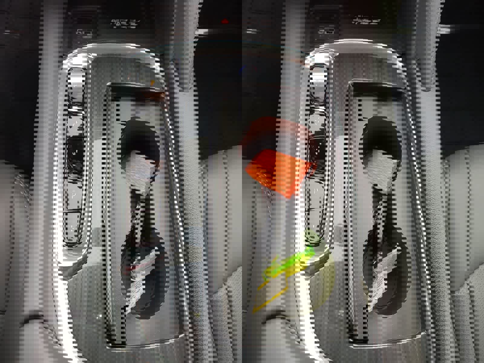 Used 2024 Buick Enclave Premium image 25