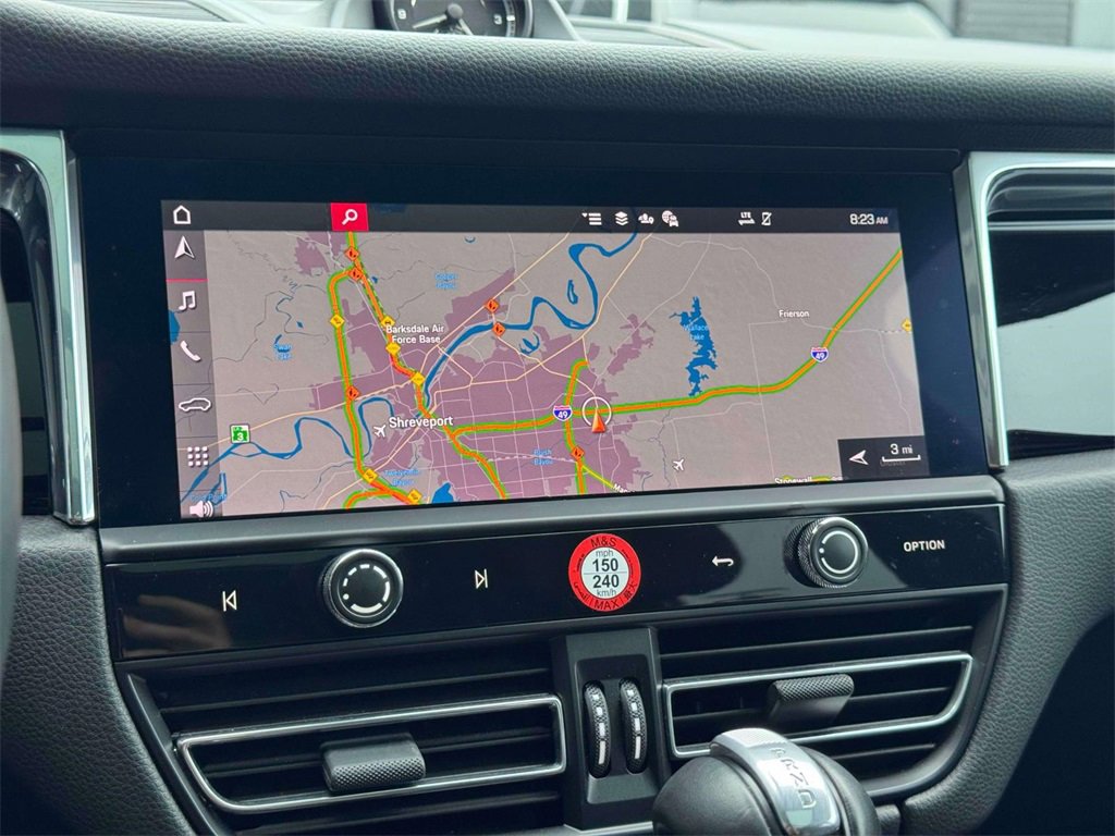 Used 2025 Porsche Macan Turbo image 22