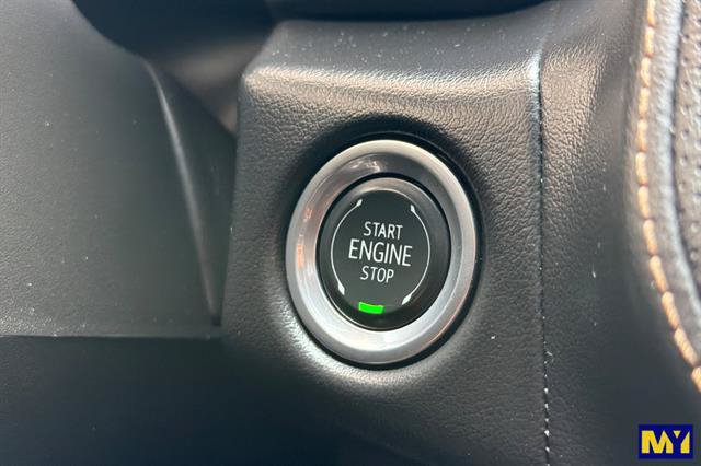 Certified 2024 GMC Yukon XL AT4 w/ AT4 Premium Plus Package AWD/4WD image 29