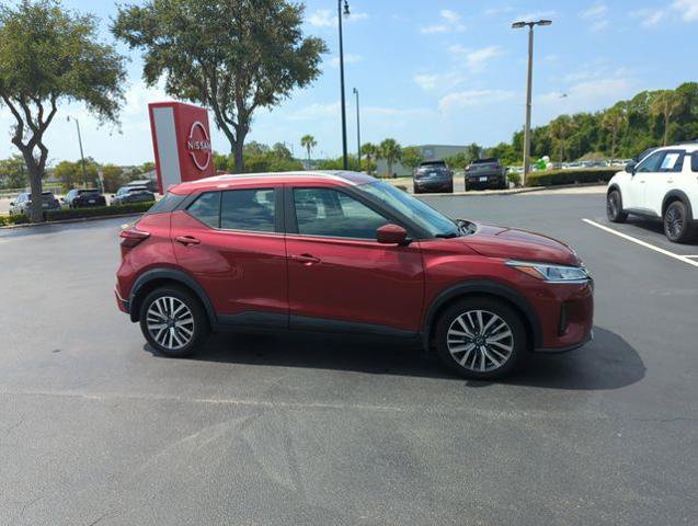 Certified 2023 Nissan Kicks SV FWD image 2