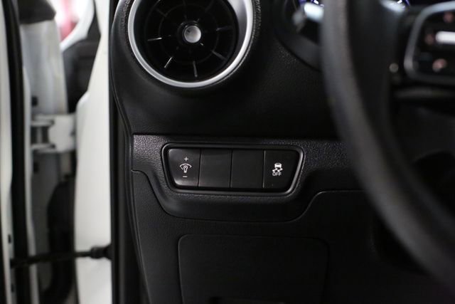 Used 2024 Kia Forte LXS image 11