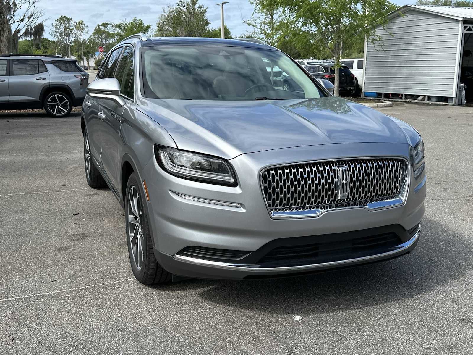 Used 2021 Lincoln Nautilus Reserve FWD image 9