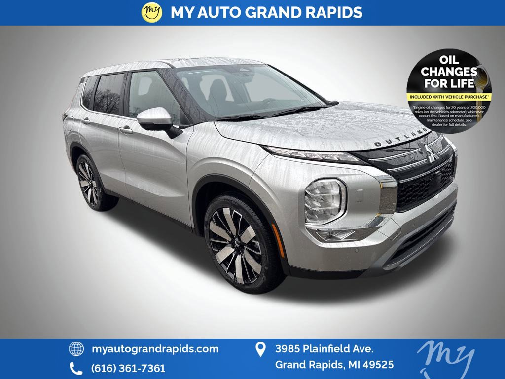Used 2026 Mitsubishi Outlander SE