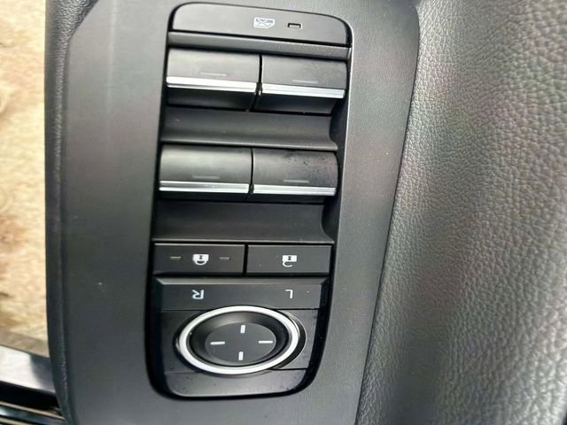 Used 2024 Toyota Prius Limited image 19