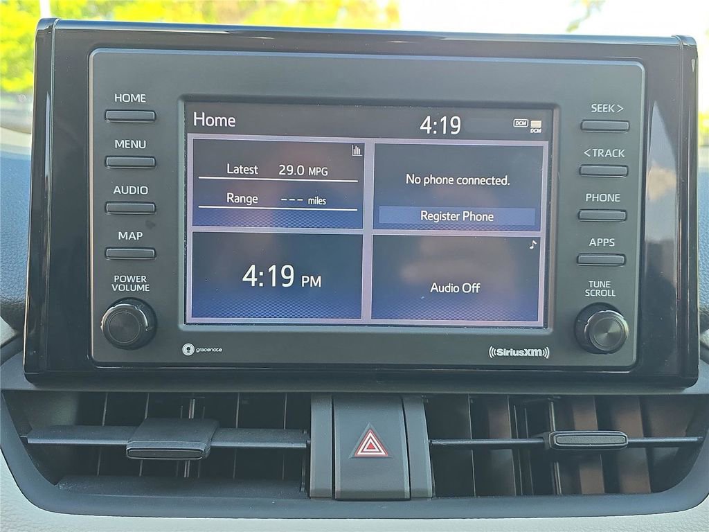 Used 2021 Toyota RAV4 XLE image 17