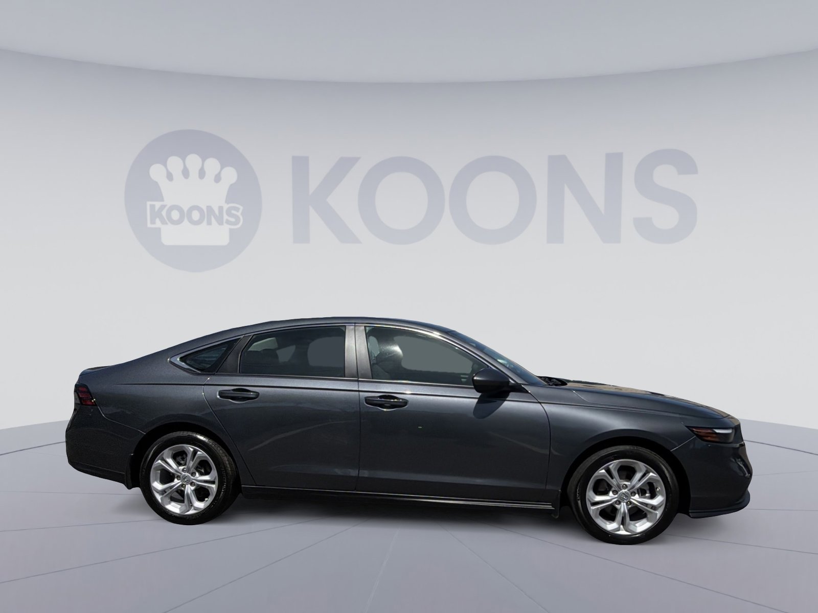 Used 2025 Honda Accord LX image 8