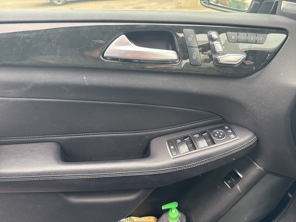 Used 2018 Mercedes-Benz GLE 350 4MATIC image 12