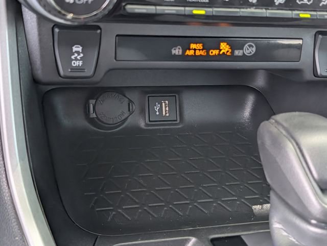 Used 2024 Toyota RAV4 XLE w/ Convenience Package FWD image 17