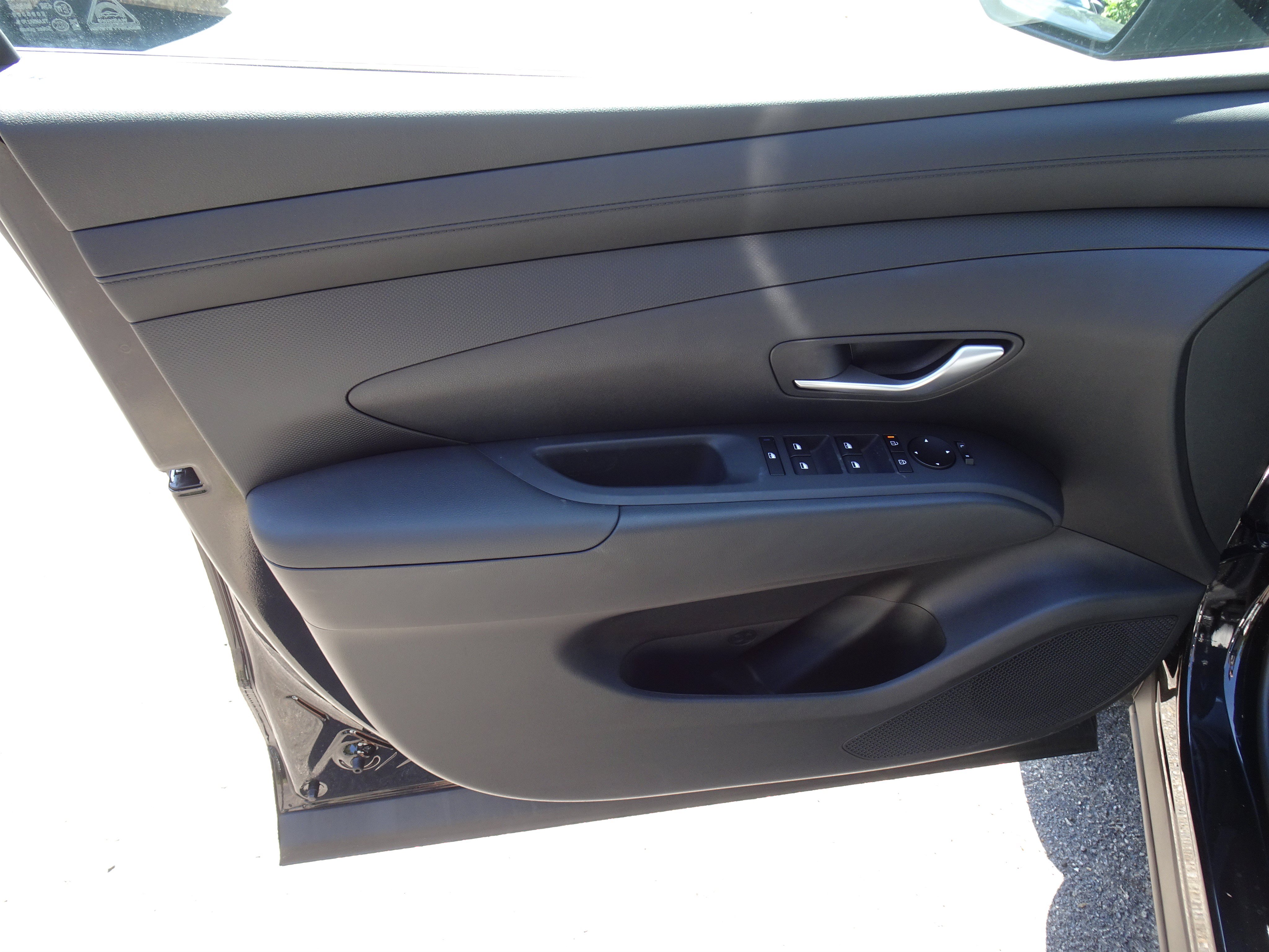 New 2027 Hyundai Santa Cruz SE AWD/4WD image 12