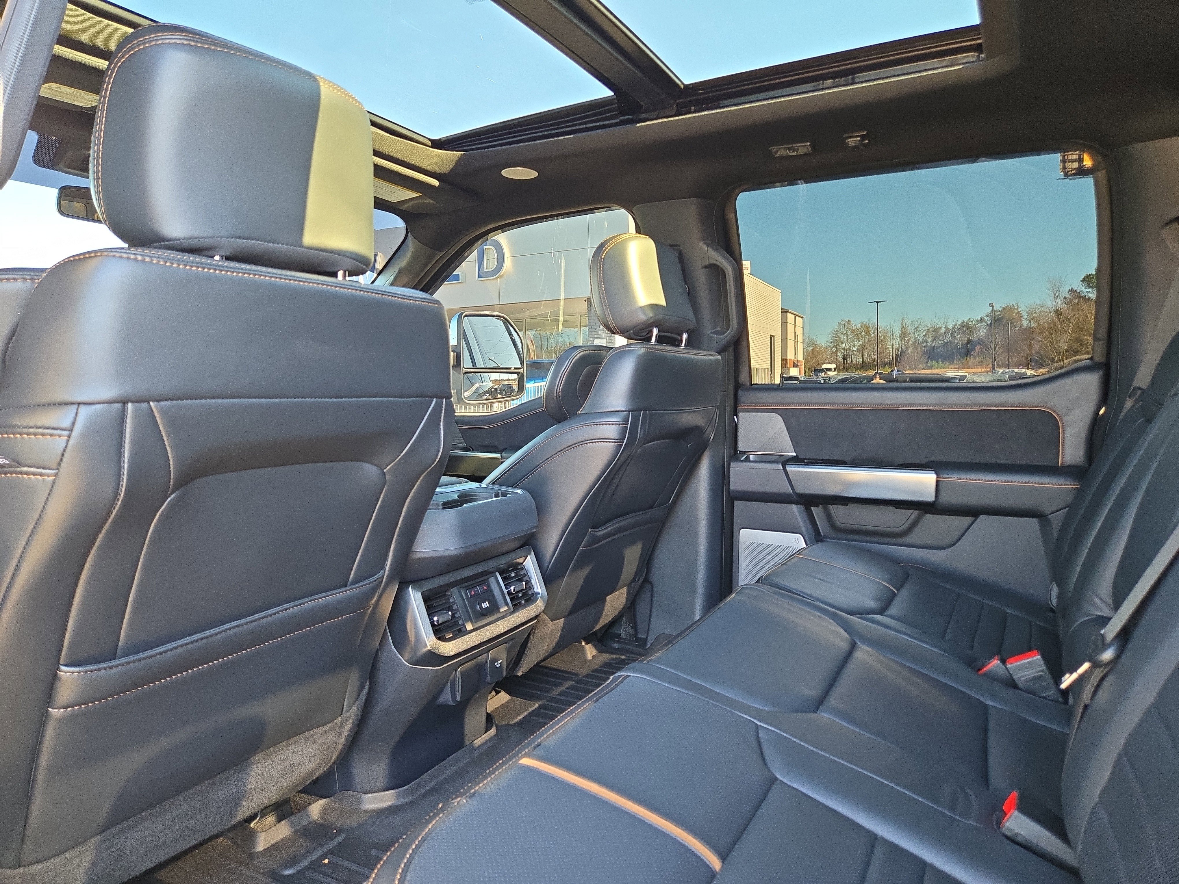 Used 2023 Ford F450 Platinum w/ FX4 Off-Road Package image 16