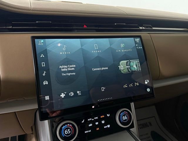 Used 2023 Land Rover Range Rover SV image 35