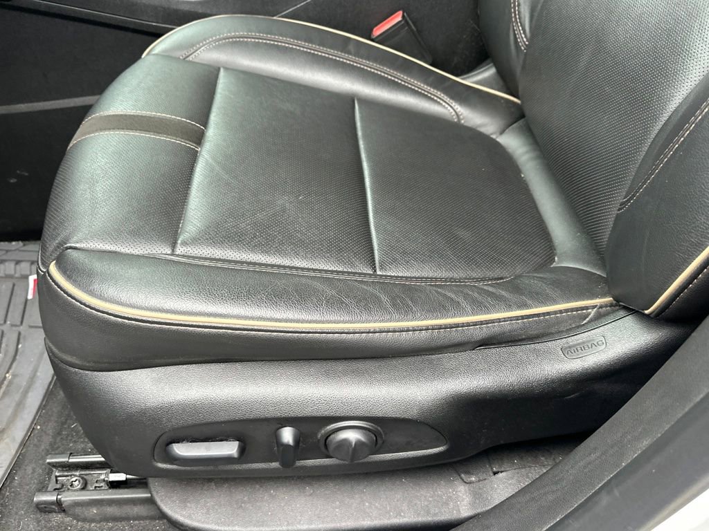 Used 2020 Chevrolet Blazer Premier w/ Driver Confidence II Package image 8